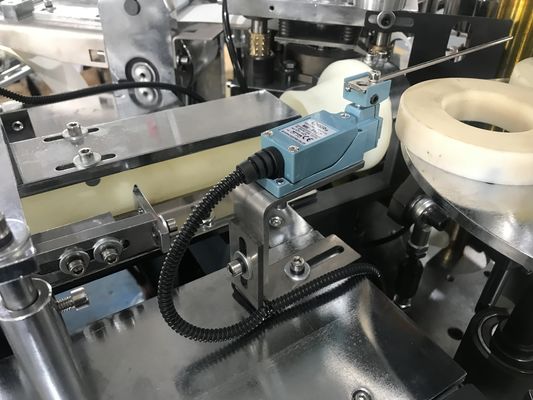 Nota Serviço personalizado 65-85 Pcs/min Máquina de fabricação de copos de papel de velocidade média Máquina de moldagem automática
