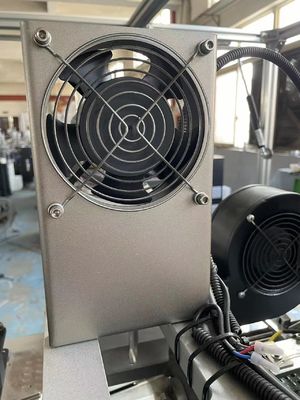 Máquina automática de fabricação de copos de papel de alta velocidade Máquina de moldagem de copos de café de papel de parede dupla 120-150pcs/m