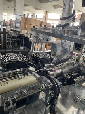 1900 kg Máquina automática de fabricação de copos de café de papel de ultrassom de alta velocidade Linha de produção para produção de copos de alta capacidade