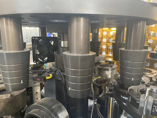 Máquina de moldagem de copos de papel totalmente automática no Paquistão Totalmente automática e descartável